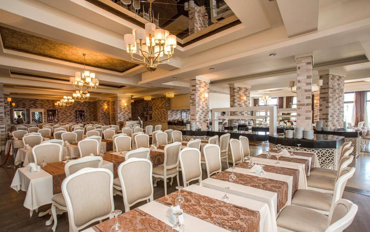 Vuni Palace Premium Hotel & Spa & Casino Beachfront Location ! Girne Buitenkant foto