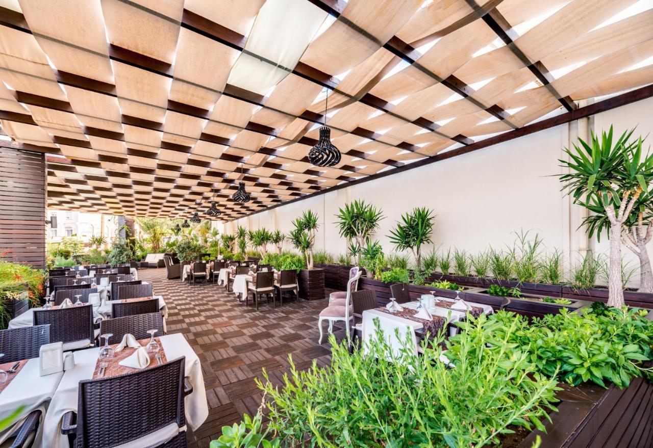 Vuni Palace Premium Hotel & Spa & Casino Beachfront Location ! Girne Buitenkant foto